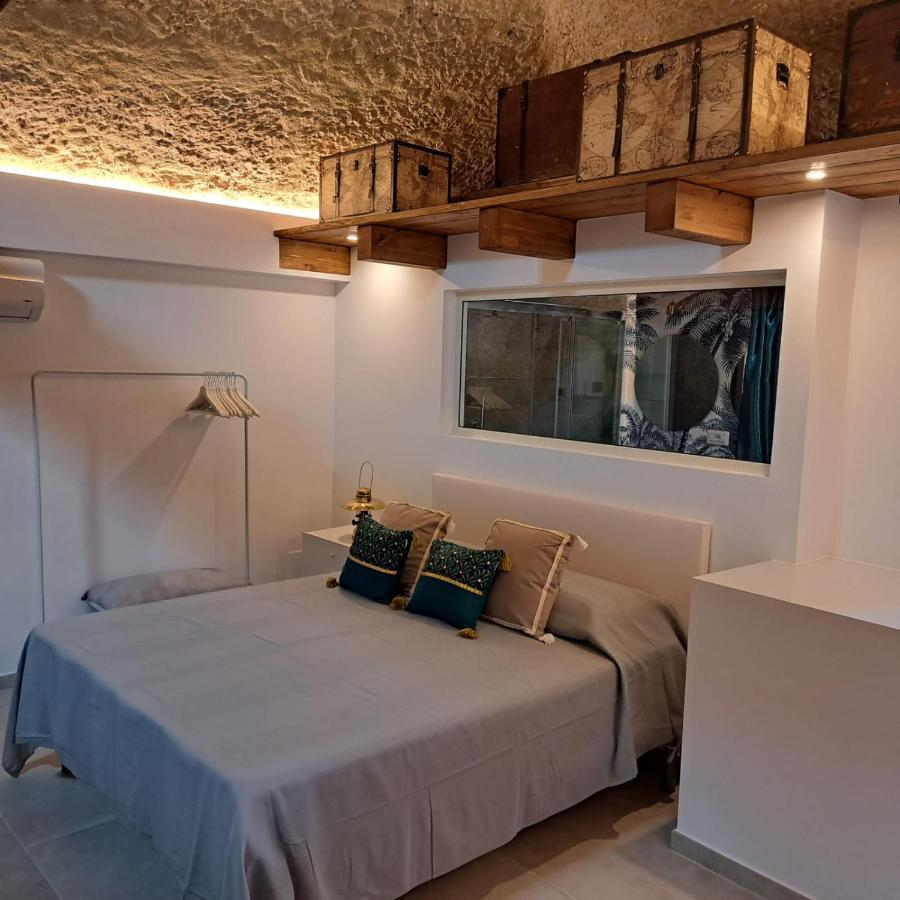 فندق Caieta Housing جنوى المظهر الخارجي الصورة
