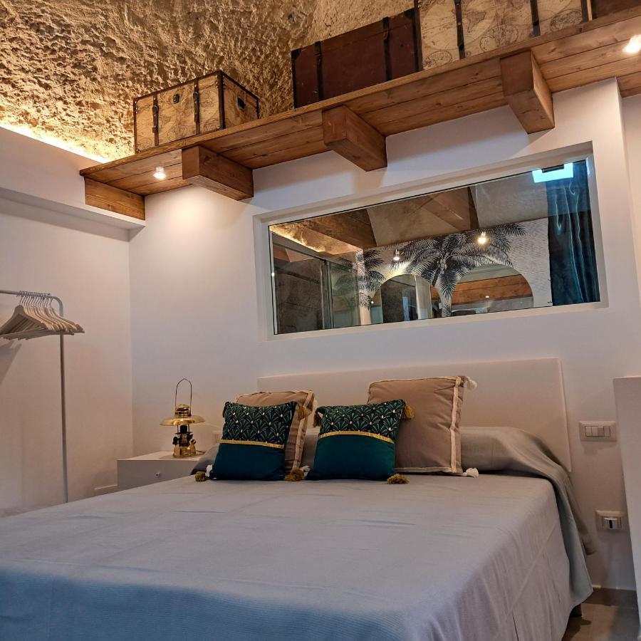 فندق Caieta Housing جنوى المظهر الخارجي الصورة